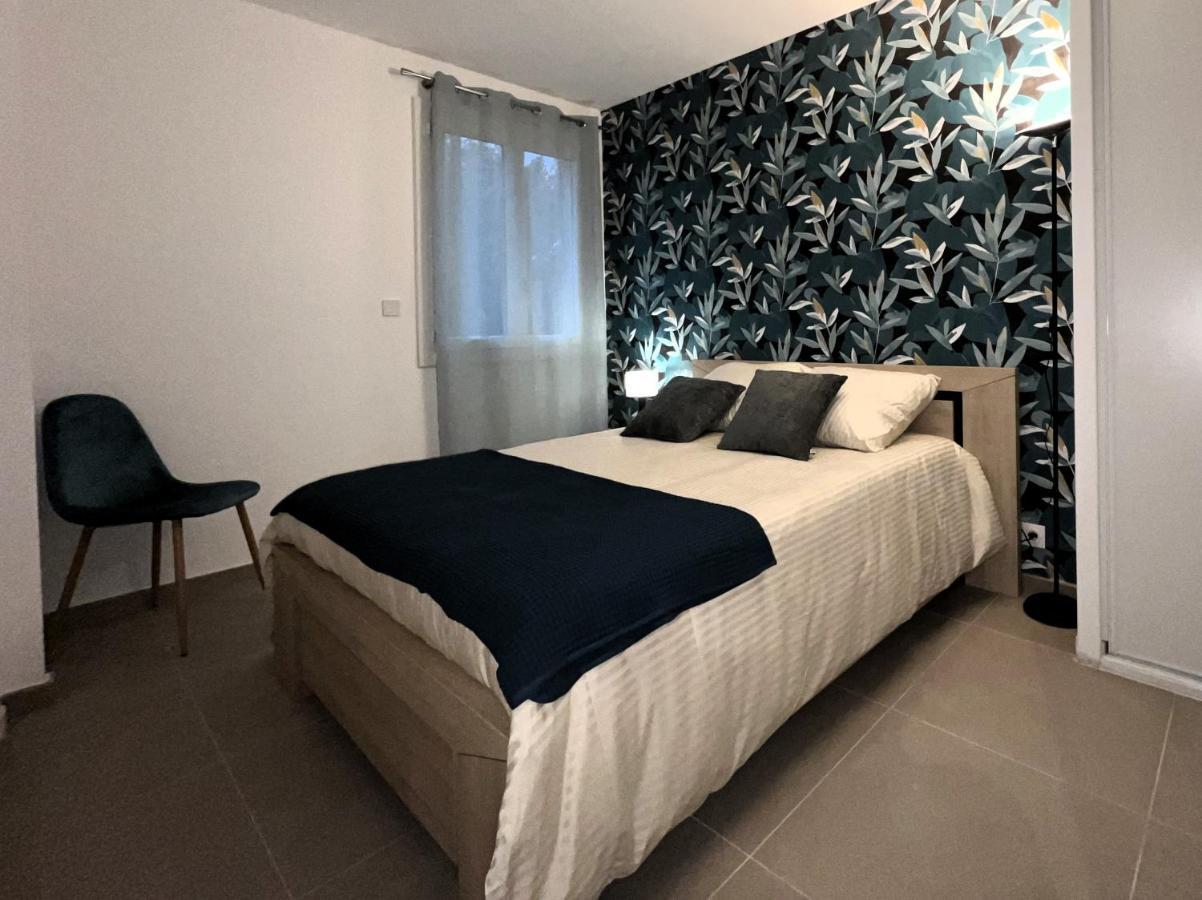 Confortable Appartement Pres D'Avignon Льо Понте Екстериор снимка